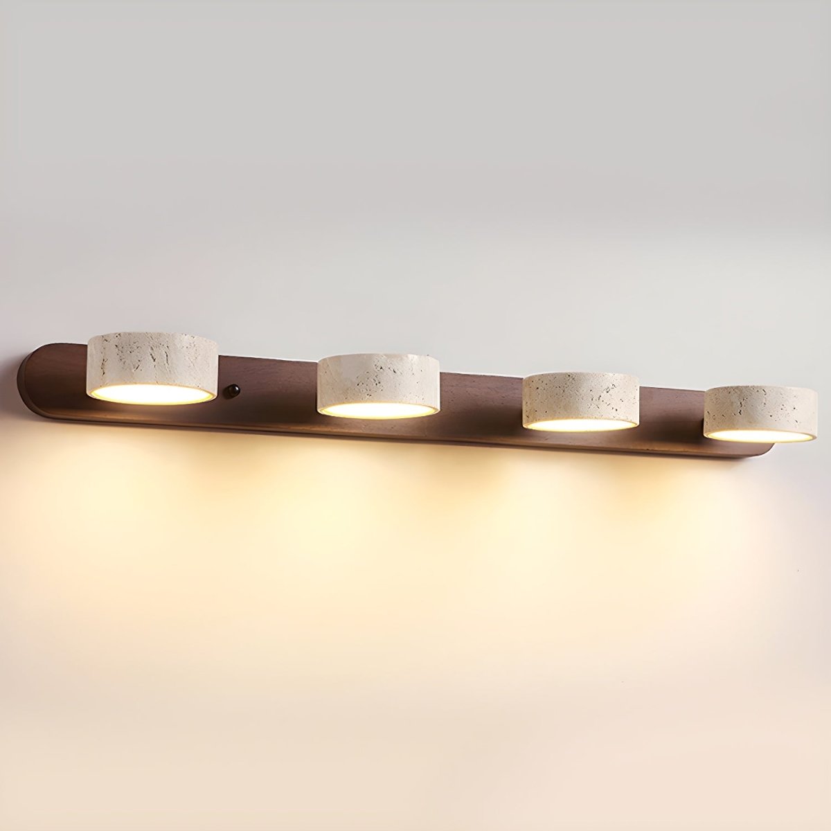 LED-Wandleuchte aus Travertin für architektonischen Luxus - Fioriscas