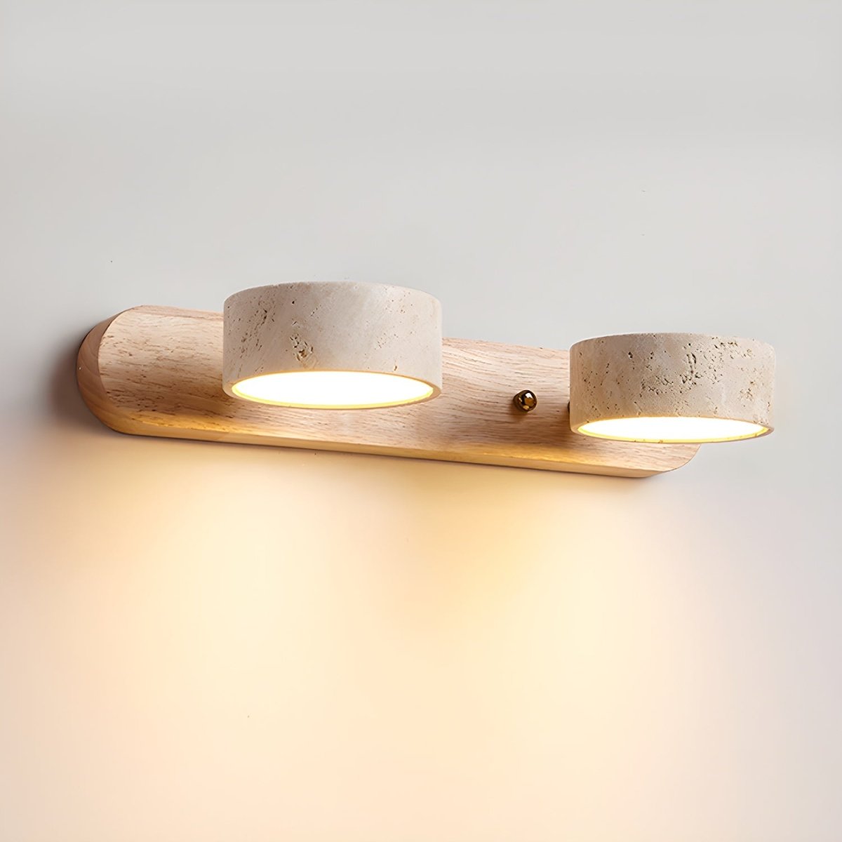 LED-Wandleuchte aus Travertin für architektonischen Luxus - Fioriscas
