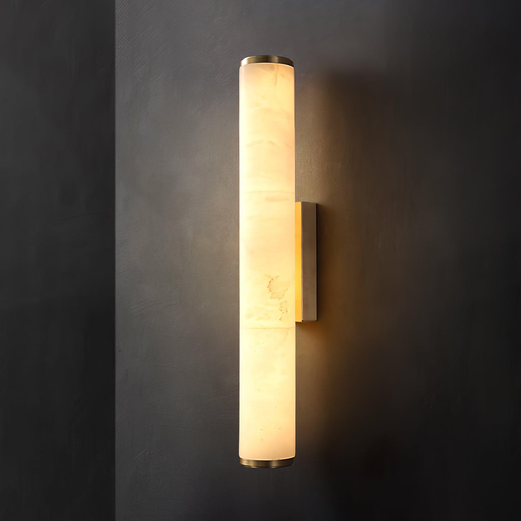 Klyr Alabaster Vertical Cylindrical Wall Lamp | Fioriscas