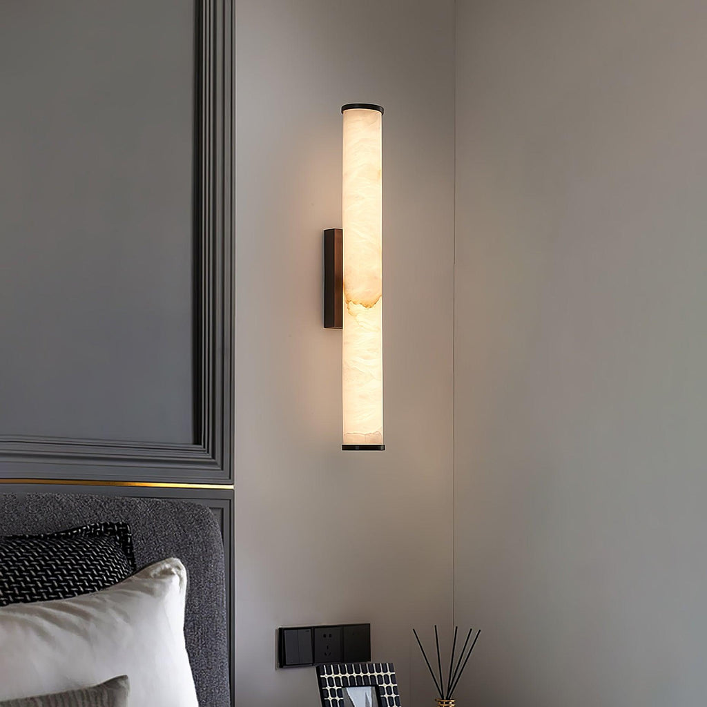 Klyr Alabaster Vertical Cylindrical Wall Lamp | Fioriscas
