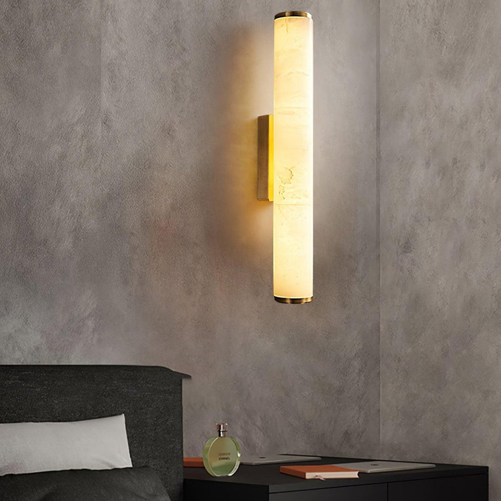 Klyr Alabaster Vertical Cylindrical Wall Lamp | Fioriscas
