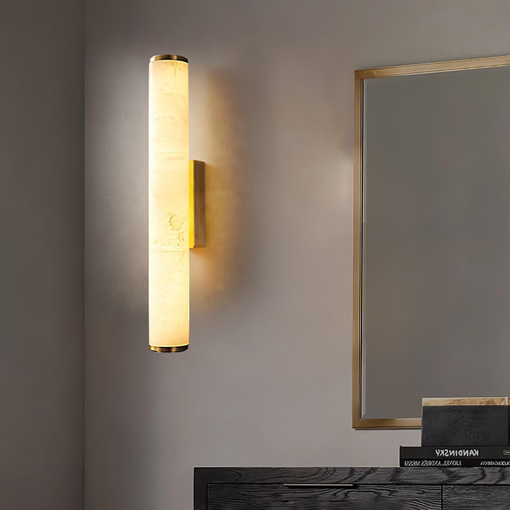 Klyr Alabaster Vertical Cylindrical Wall Lamp | Fioriscas