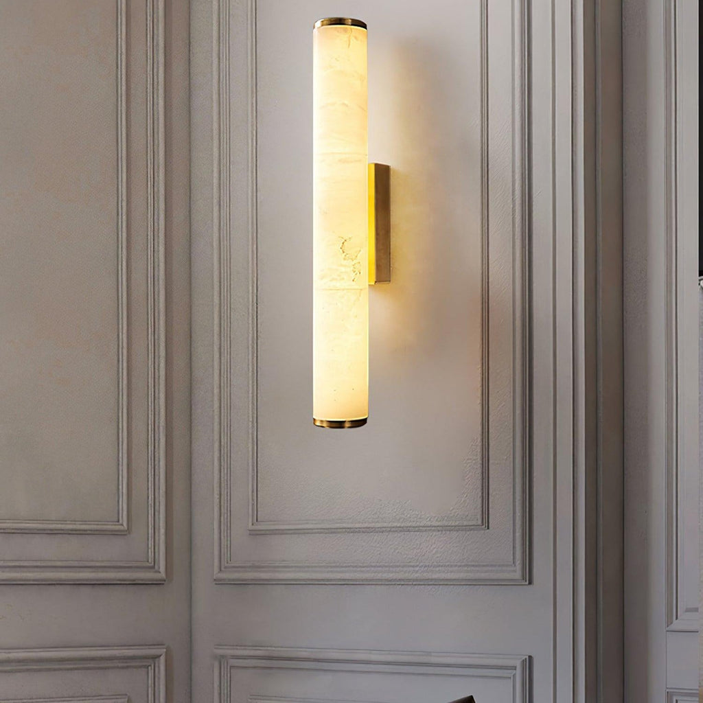 Klyr Alabaster Vertical Cylindrical Wall Lamp | Fioriscas