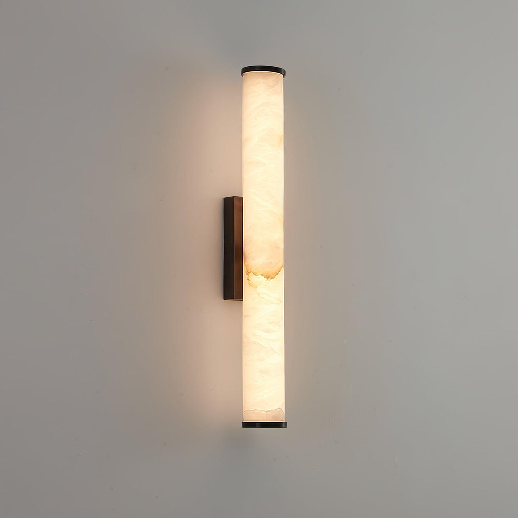 Klyr Alabaster Vertical Cylindrical Wall Lamp | Fioriscas