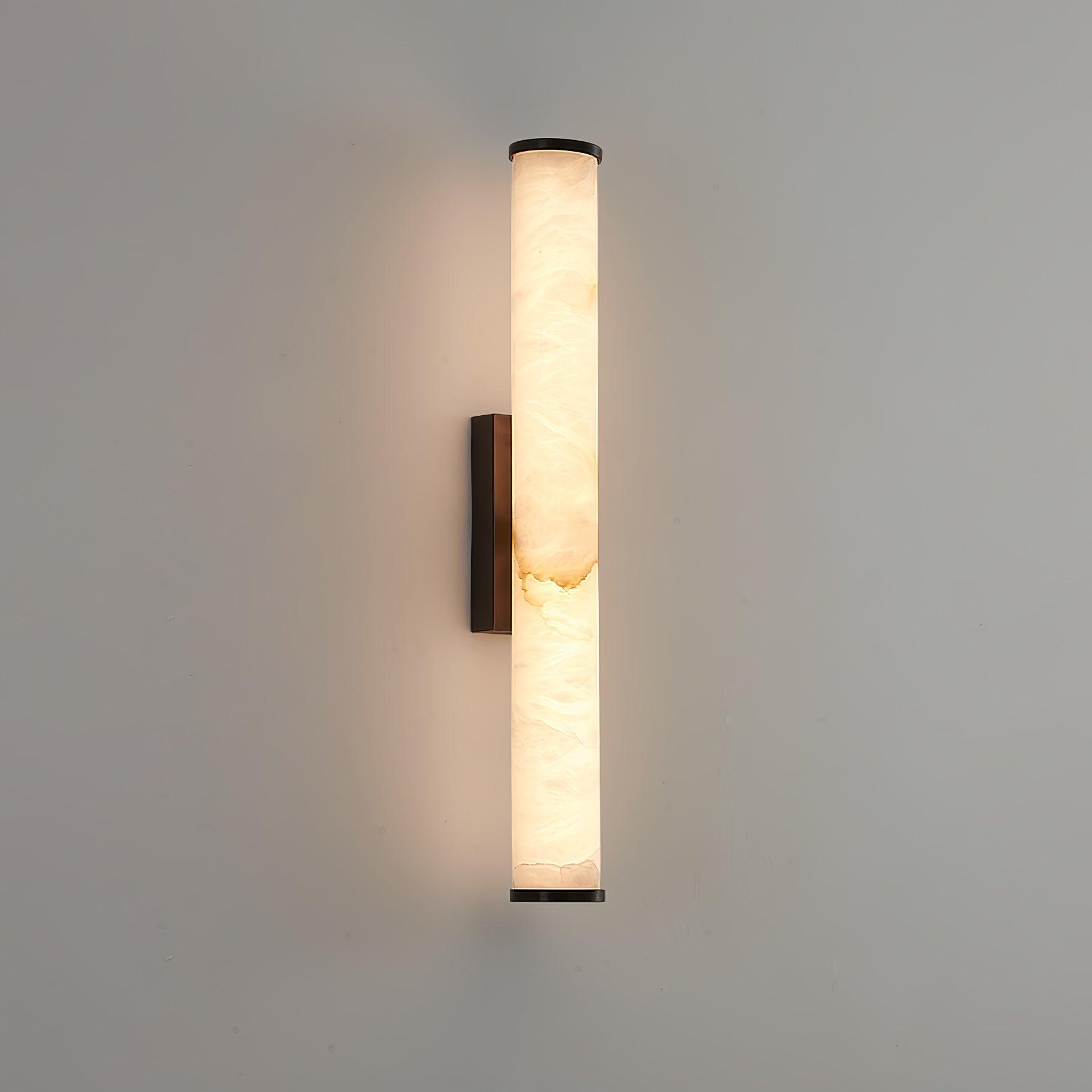 Klyr Alabaster Vertical Cylindrical Wall Lamp | Fioriscas