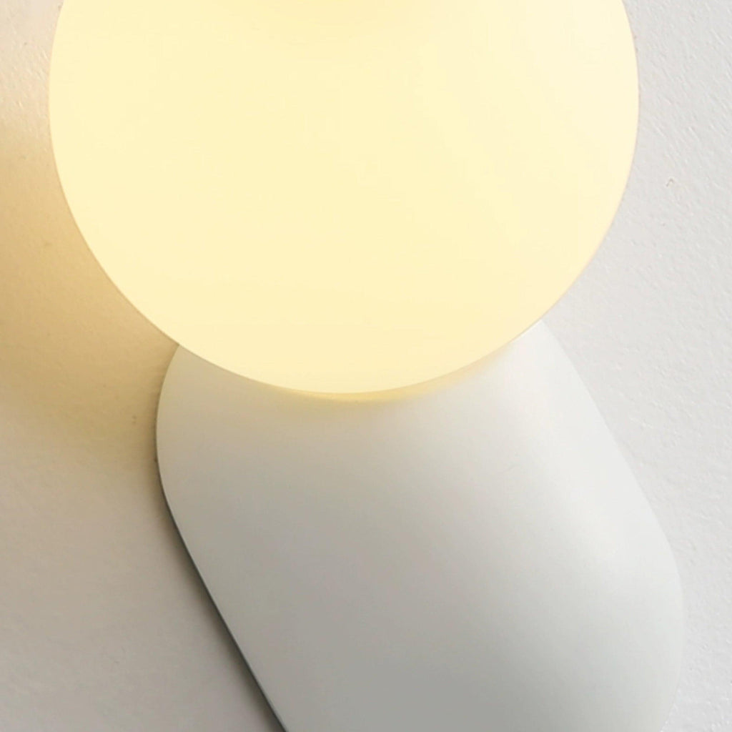 Lunara Minimalist Globe Wall Sconce | Fioriscas