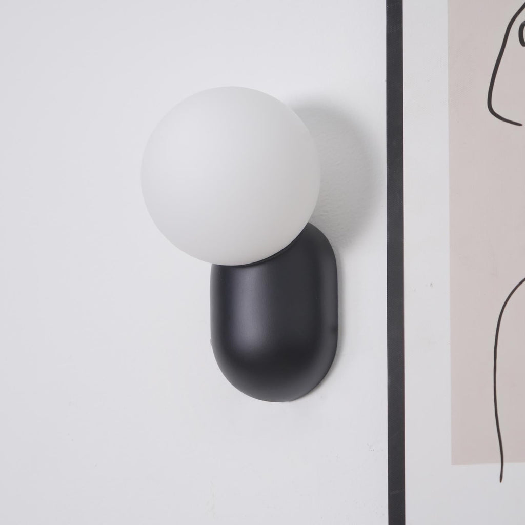 Lunara Minimalist Globe Wall Sconce | Fioriscas