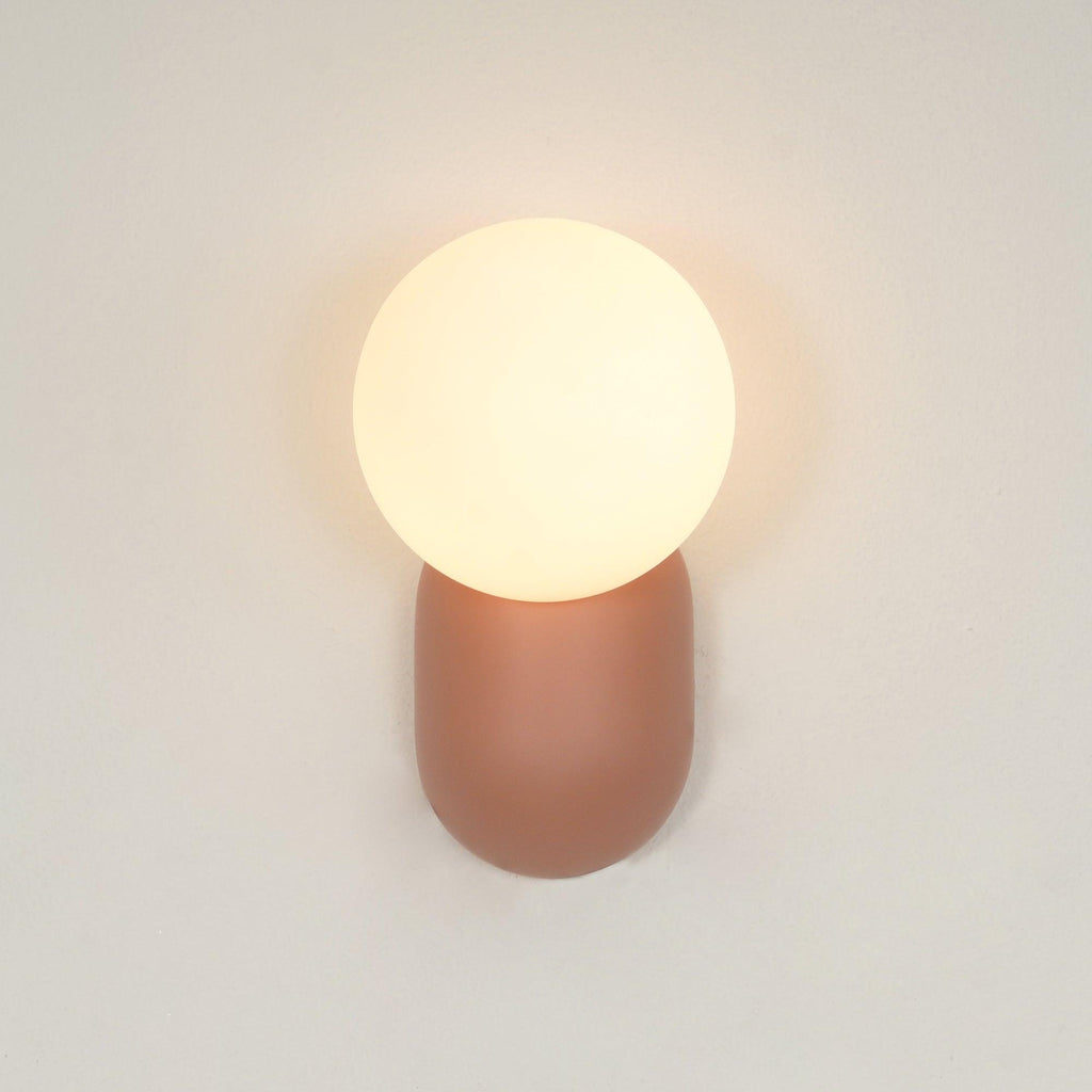 Lunara Minimalist Globe Wall Sconce | Fioriscas