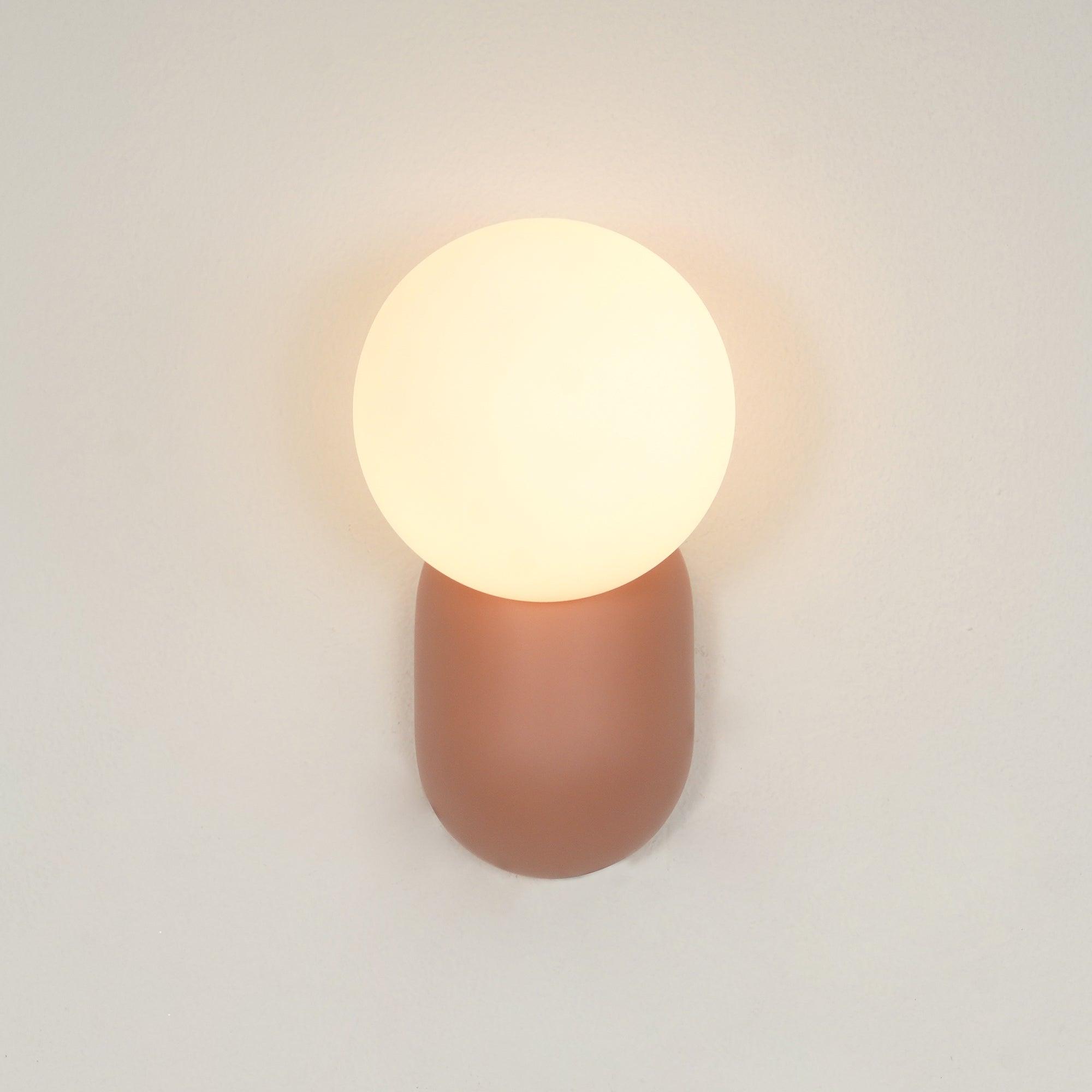 Lunara Minimalist Globe Wall Sconce | Fioriscas
