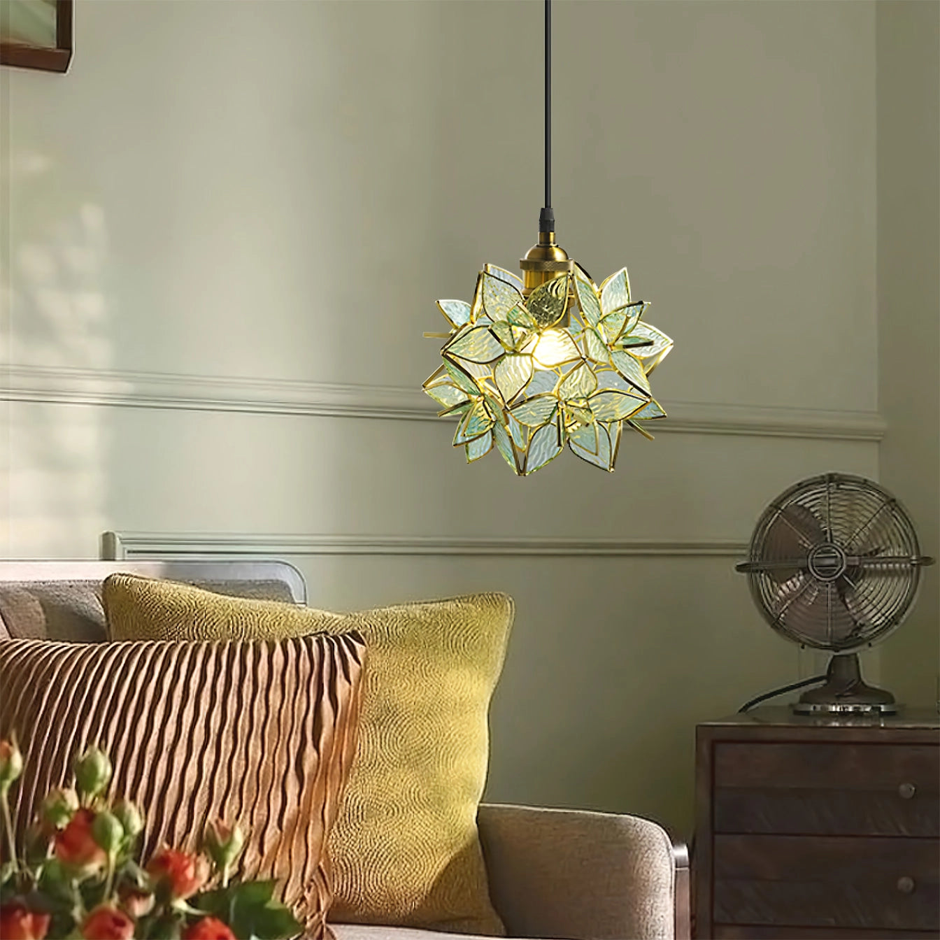 AuroraCapiz Pendant Light, Natural Capiz Shell, Handcrafted Finish