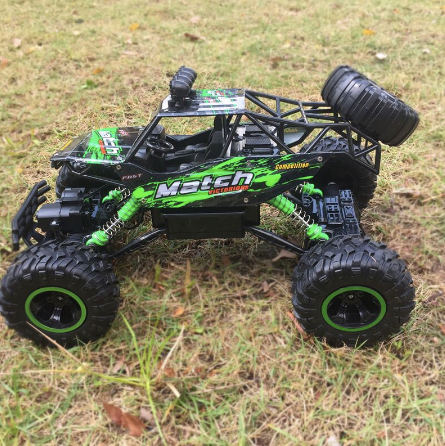 RoverX 4x4 RC monster truck s nárazuvzdorným odpružením