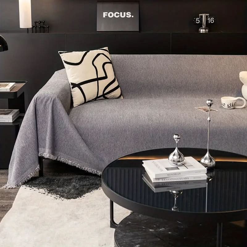 Textured Fabric for Elegant Accents - Fioriscas