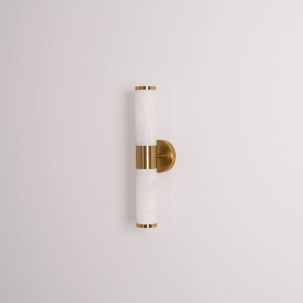 Kaia Minimalist Alabaster Wall Lamp | Fioriscas