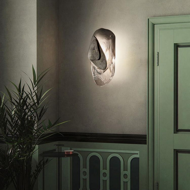 Beatrice Artistic Black Glass Wall Lamp | Fioriscas