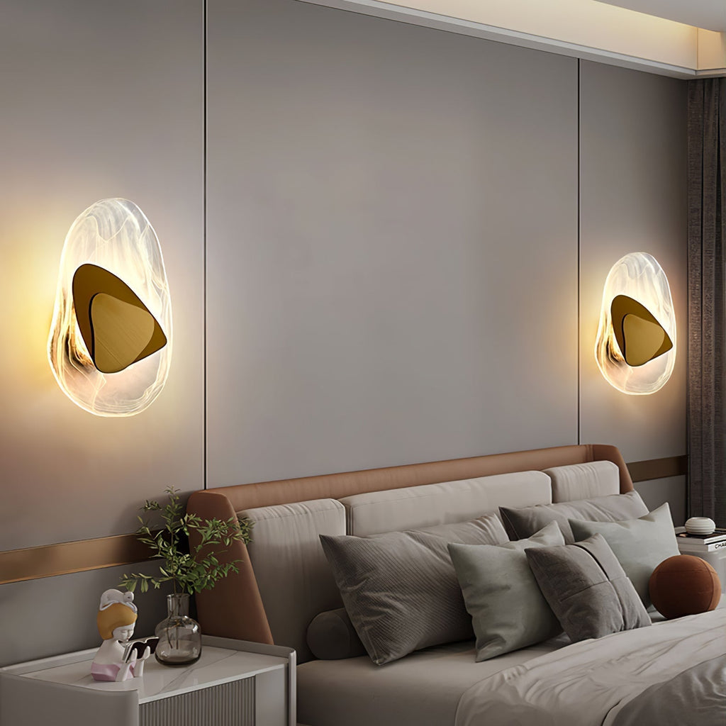 Beatrice Artistic Black Glass Wall Lamp | Fioriscas