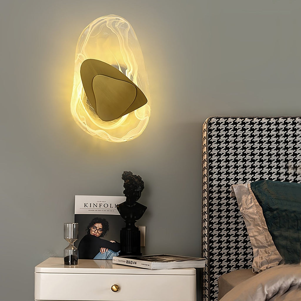 Beatrice Artistic Black Glass Wall Lamp | Fioriscas