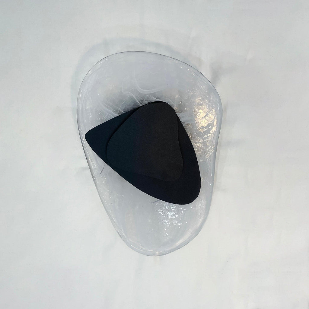 Beatrice Artistic Black Glass Wall Lamp | Fioriscas