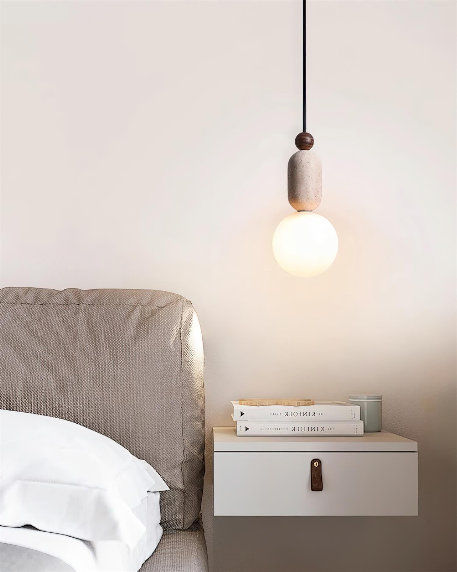 Gavon Glass & Travertine Pendant Lamp | Fioriscas