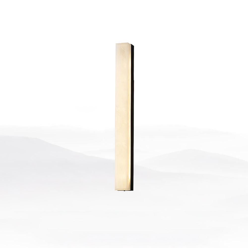 Aplique de parede Lyra Vertical em latão com cúpula de alabastro
