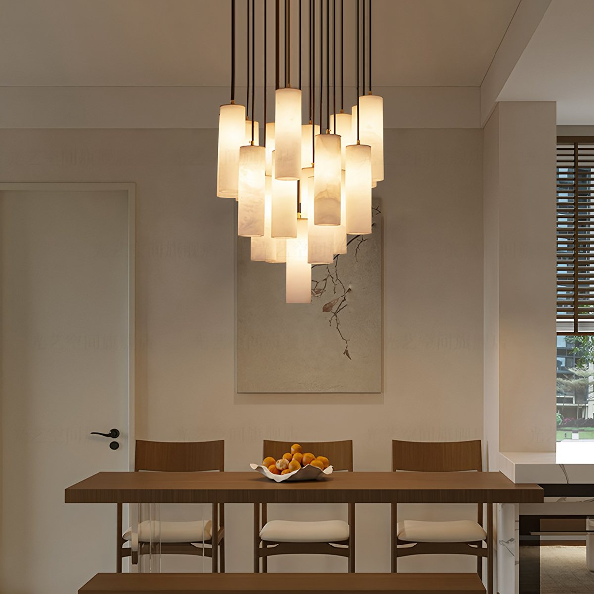 Moderne Alabaster-Zylinder-Pendelleuchte mit sanftem Glanz