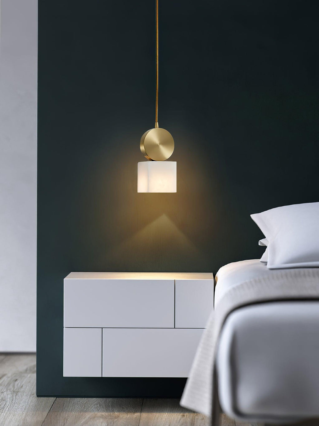 Lyrindis Cylinder Alabaster Pendant Light | Fioriscas