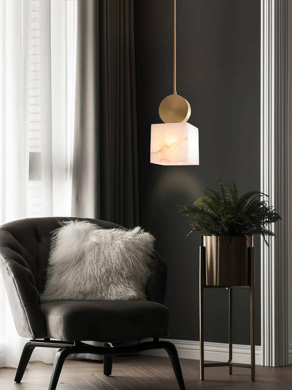 Lyrindis Cylinder Alabaster Pendant Light | Fioriscas