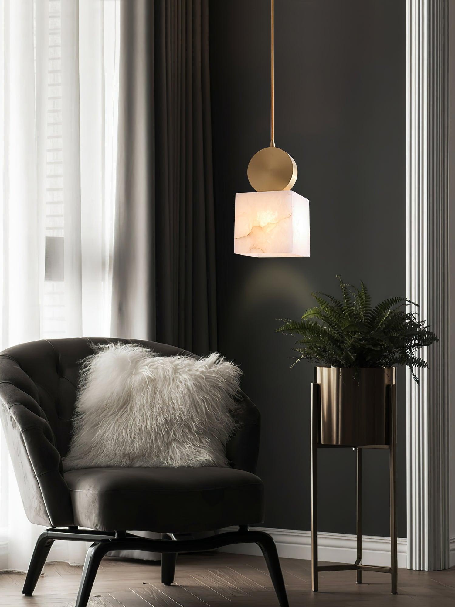 Lyrindis Cylinder Alabaster Pendant Light | Fioriscas