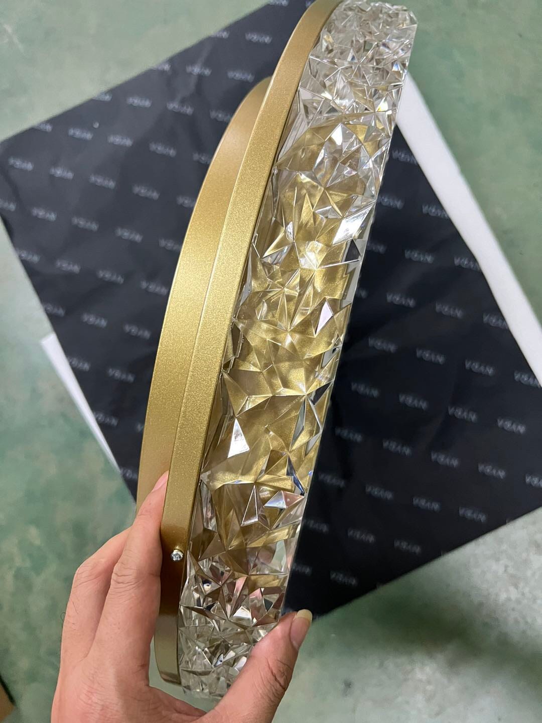 Lampadario rotondo in cristallo Marlow, lampada da soffitto color oro