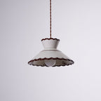 Candeeiro pendente, abat-jour de cerâmica recortado em creme e castanho, estilo vintage para cozinha