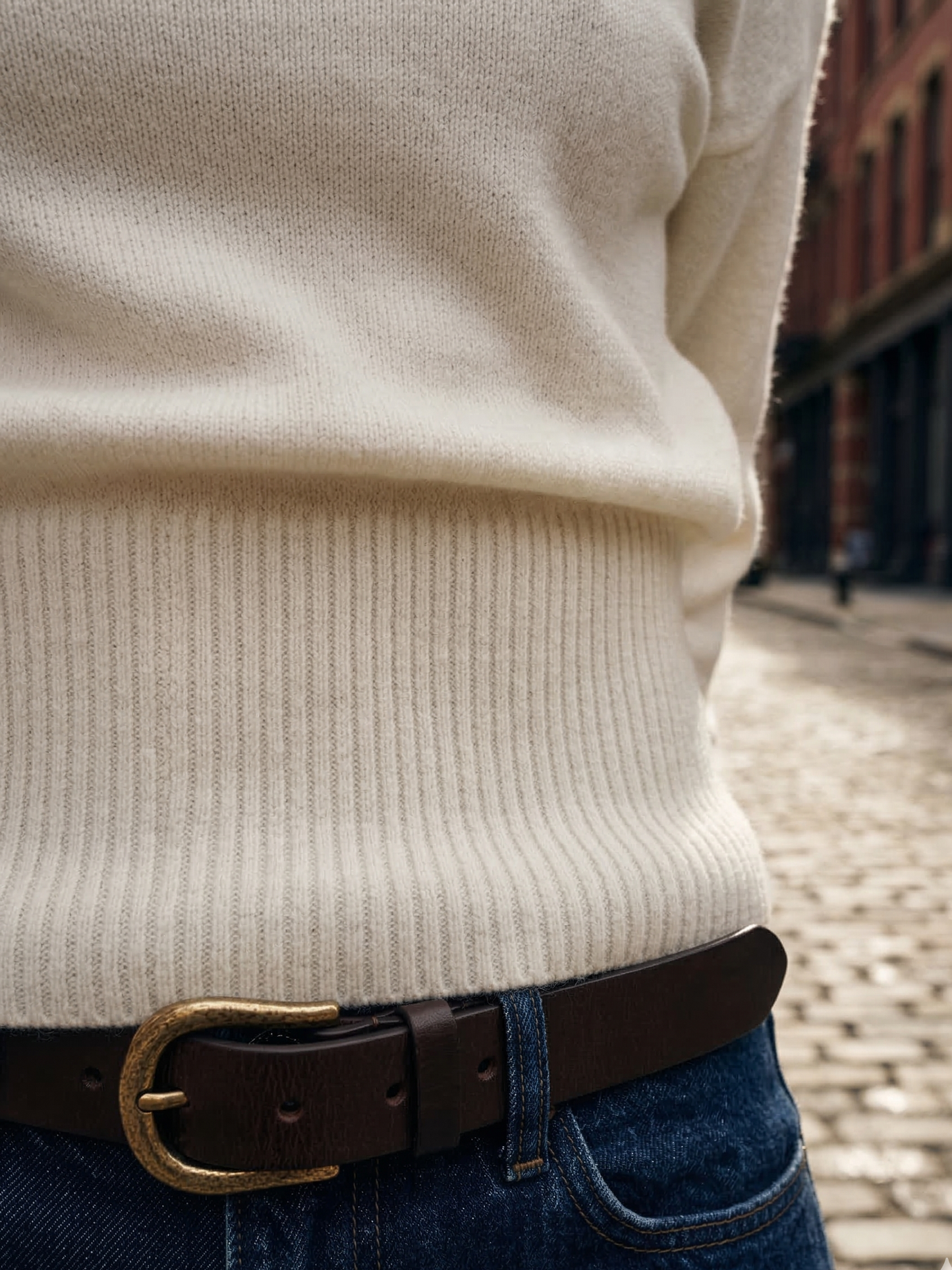 Pull Asymétrique Sculptant I Manches Lanternes & Taille Cintrée