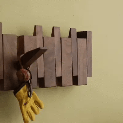 Cabide de parede artesanal Cadenza, ganchos dobráveis em forma de teclas de piano, madeira de nogueira ou faia