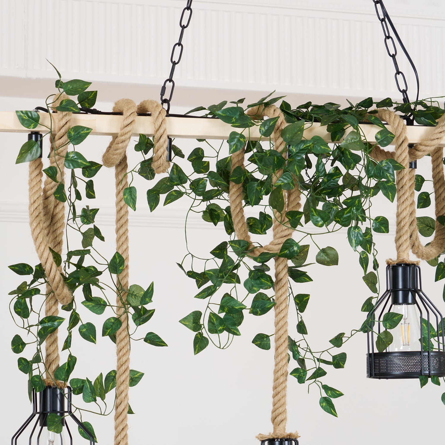 Quoro Hemp Rope Industrial Grenade Chandelier | Fioriscas