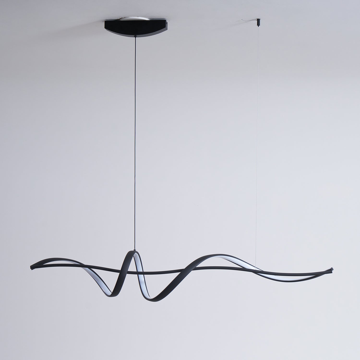 Aveline Modern Black LED Wave Pendant Light | Fioriscas