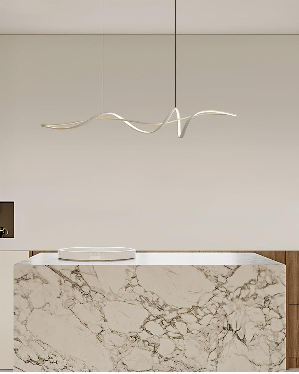 Aveline Modern Black LED Wave Pendant Light | Fioriscas