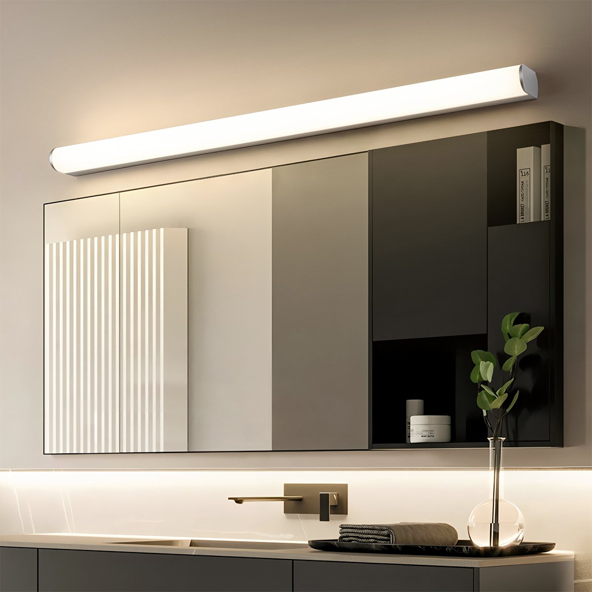 LumiEdge Vanity Wall Light For Modern Bathrooms With Diffuser