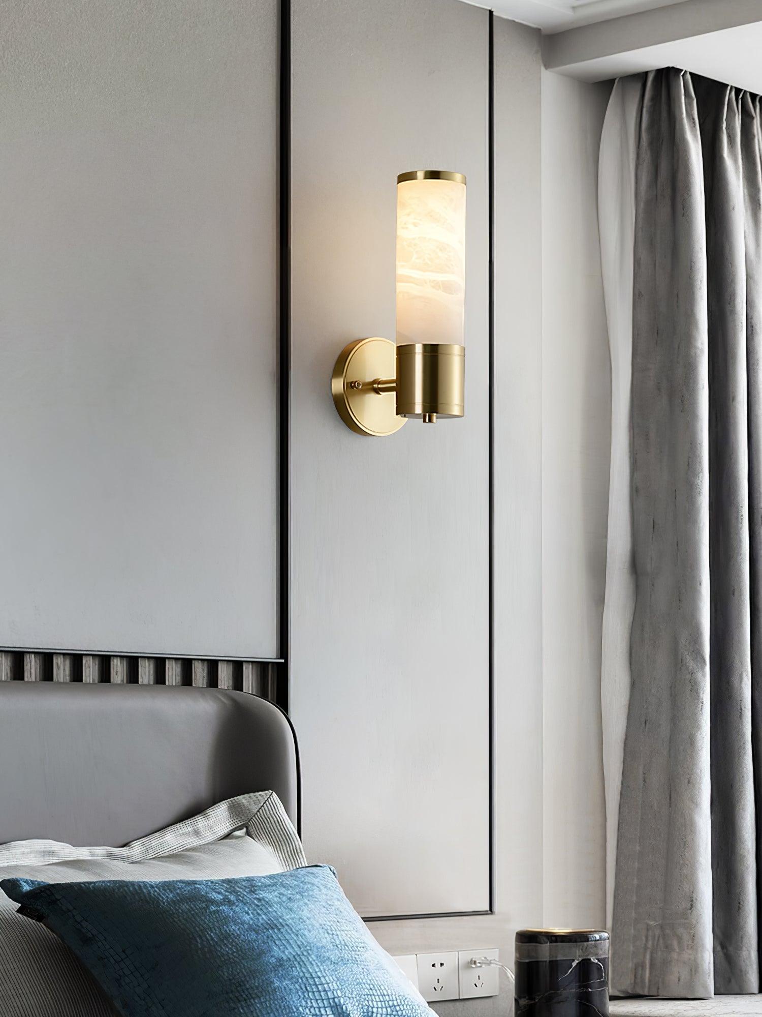 Kaia Minimalist Alabaster Wall Lamp | Fioriscas