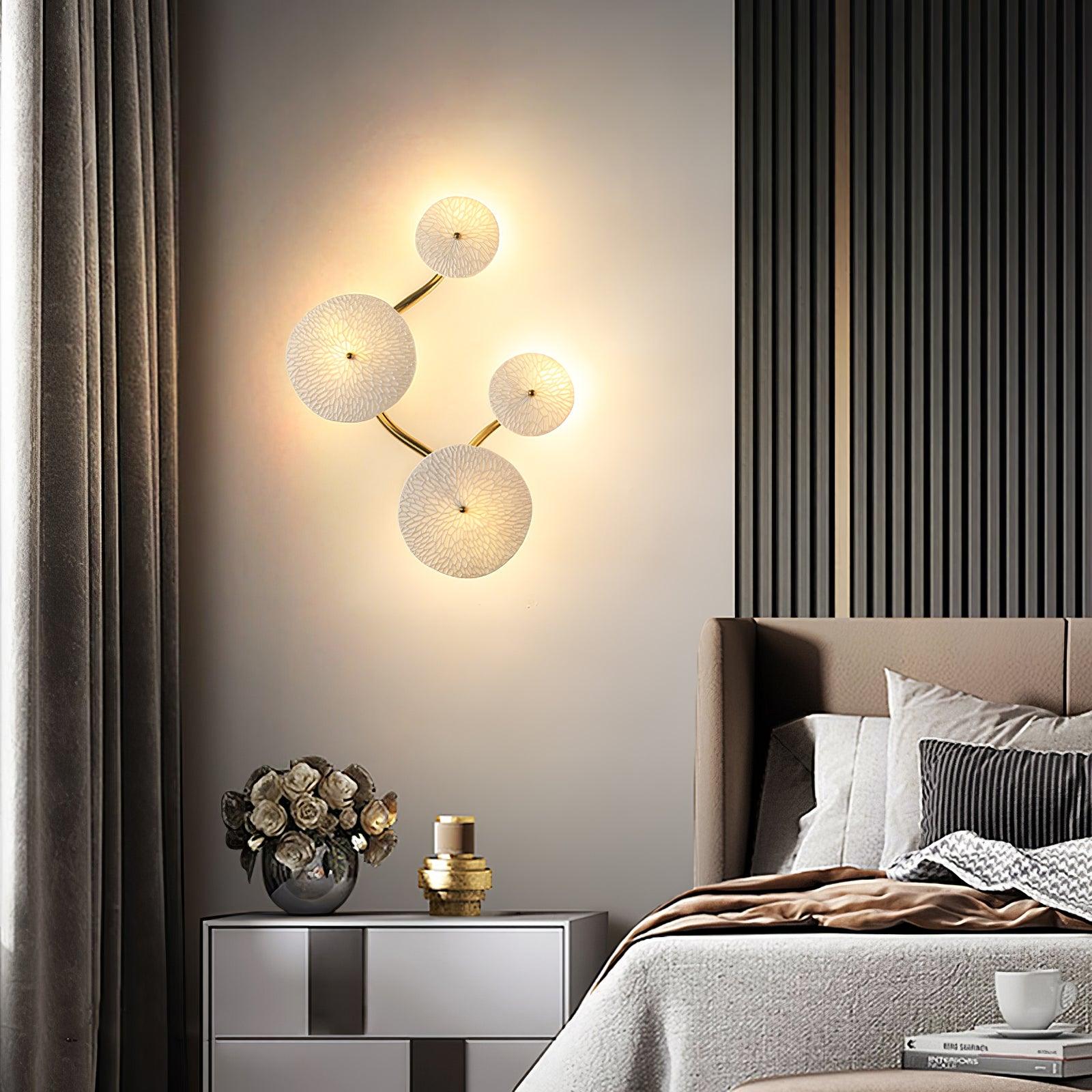 Kaivo Lotus Petal Wall Lamp | Fioriscas