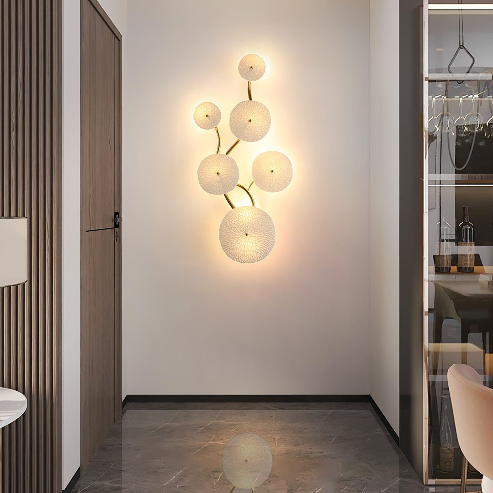 Kaivo Lotus Petal Wall Lamp | Fioriscas