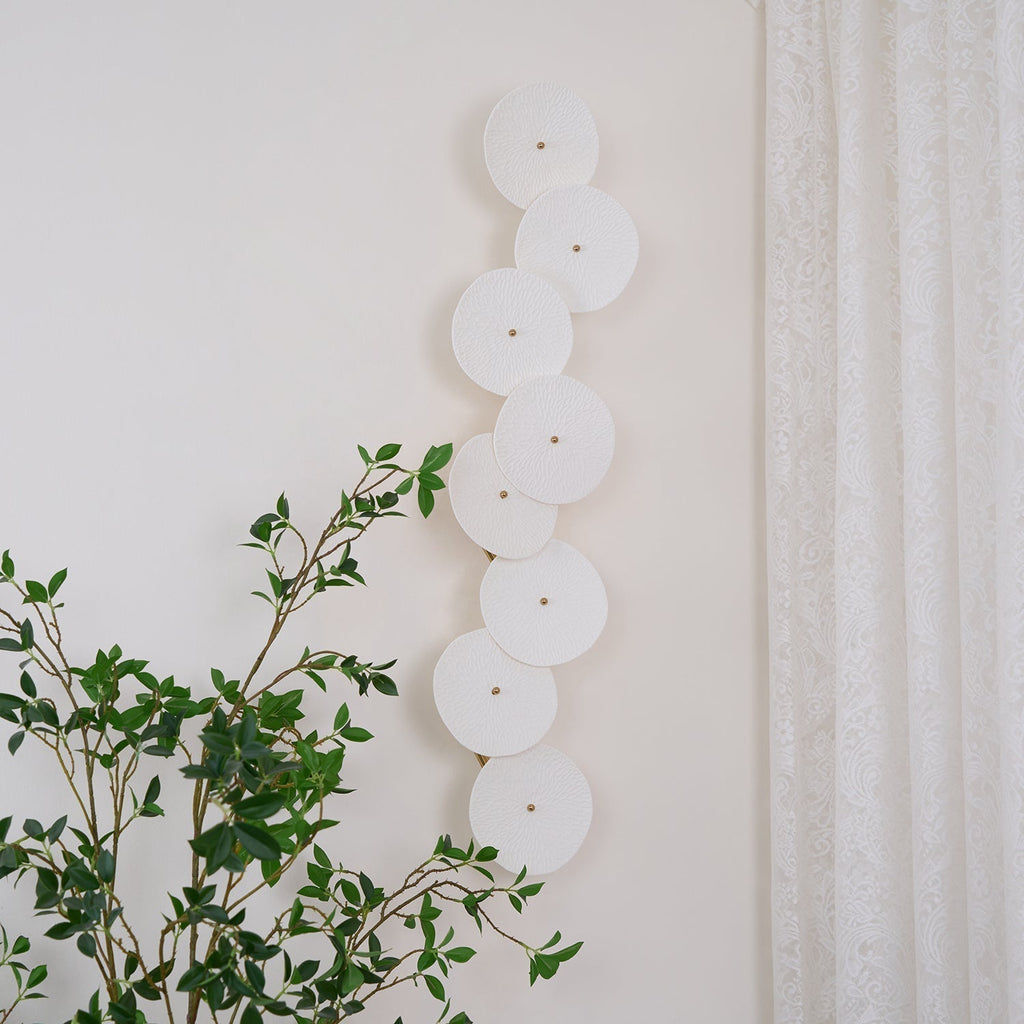 Kaivo Lotus Petal Wall Lamp | Fioriscas