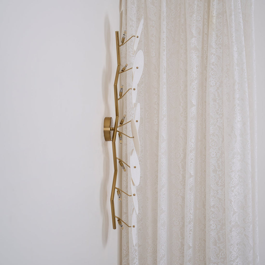 Kaivo Lotus Petal Wall Lamp | Fioriscas