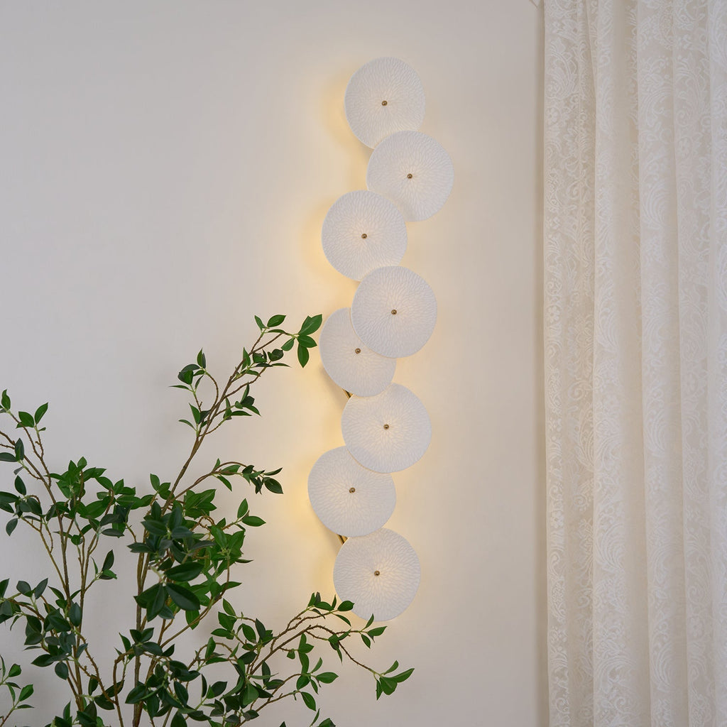 Kaivo Lotus Petal Wall Lamp | Fioriscas