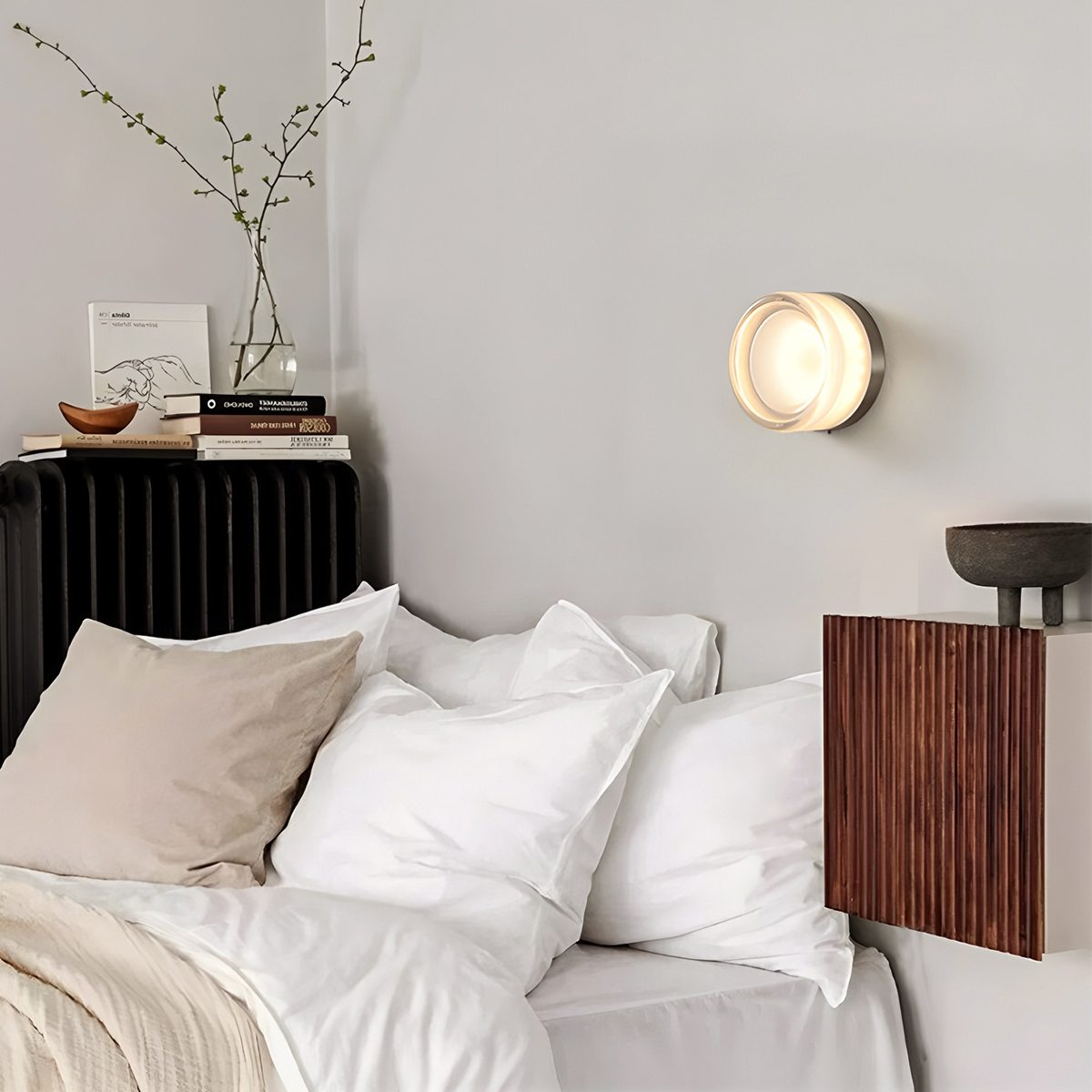 CircaGlow Aluminum Round Wall Lamp For Warm Ambient Glow In Modern Living Spaces