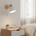 Modern wall lamp made of wood in Nordic style - Fioriscas