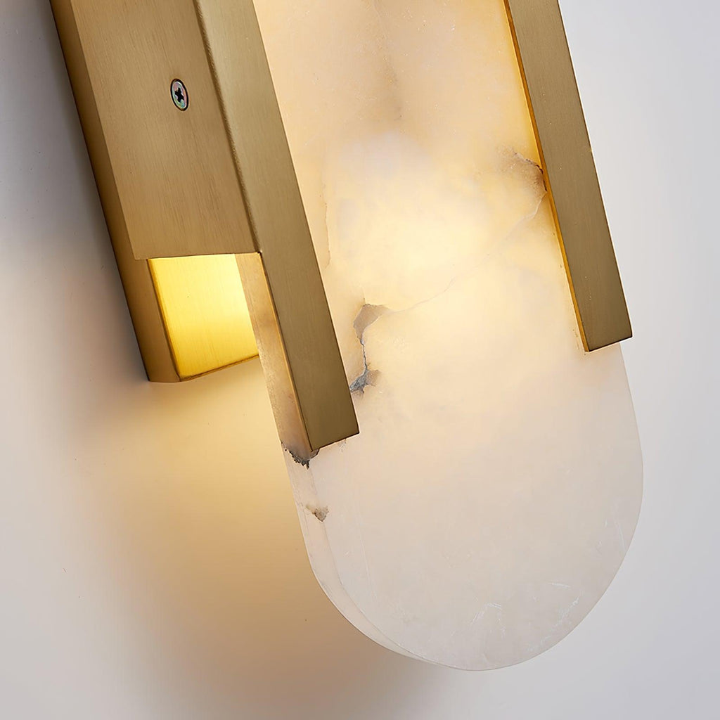 Candeeiro de parede em alabastro natural, luz quente, acabamento em latão ou cobre