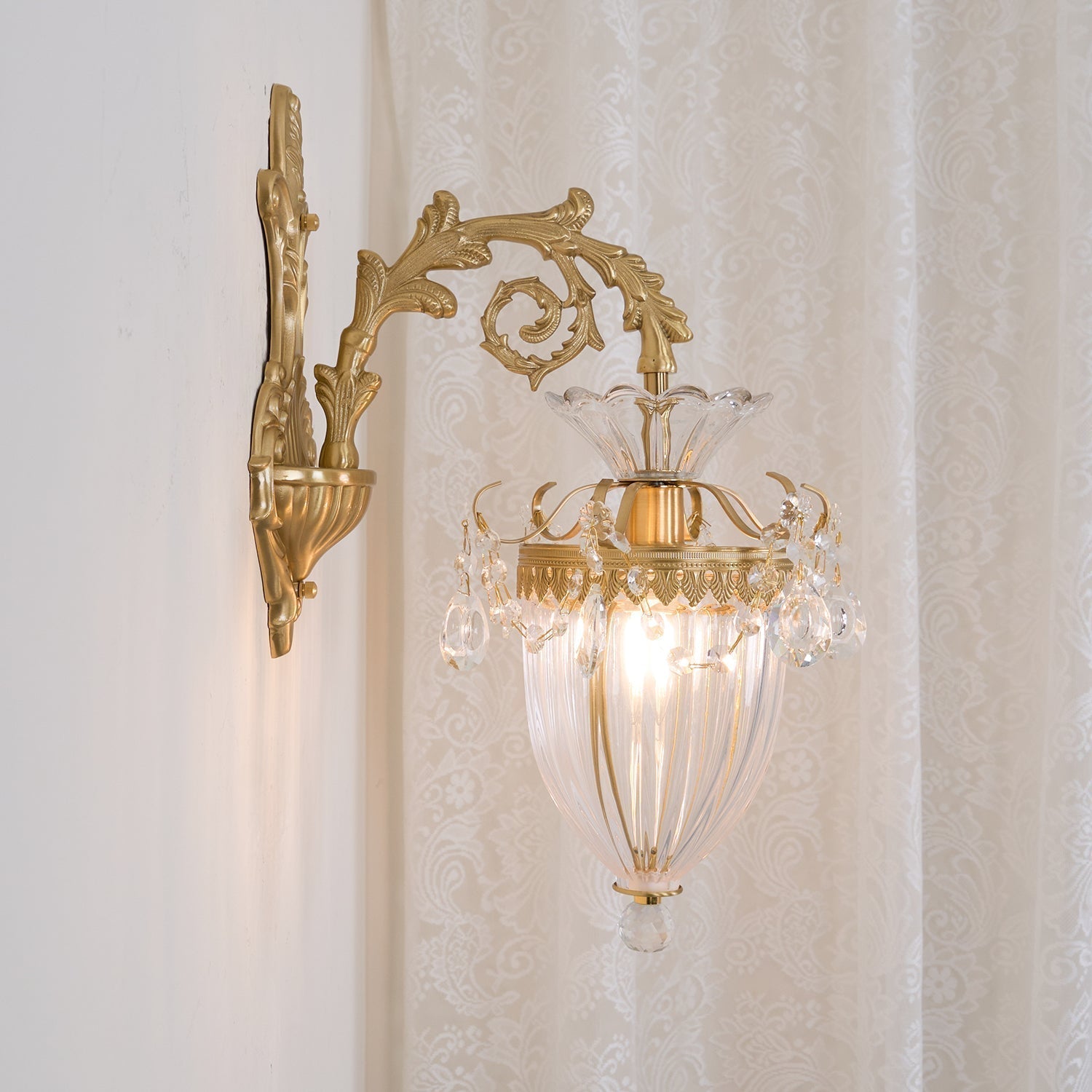 Elosia Gold Double Wall Lamp | Fioriscas