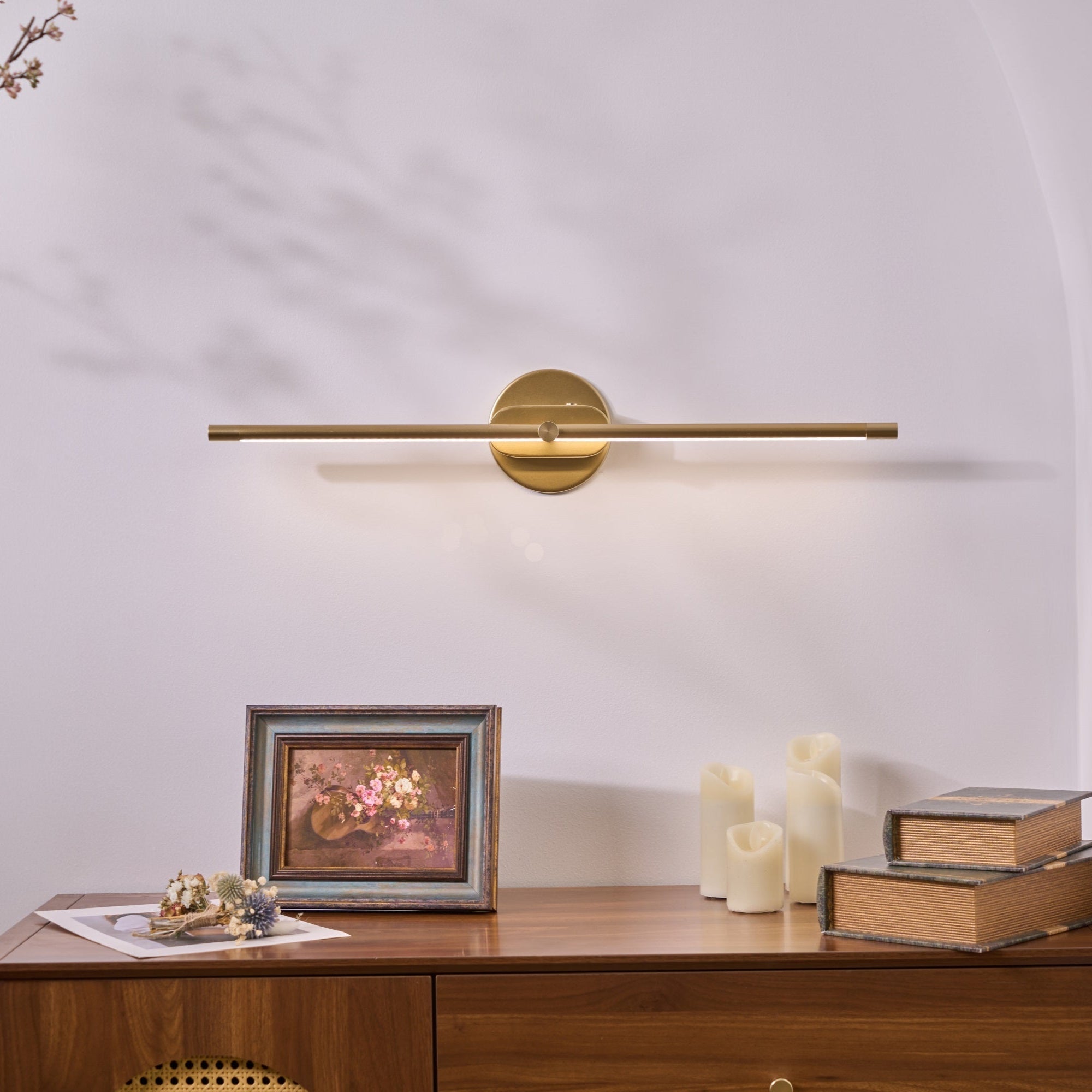 AstraLume oplaadbare wandlamp met aanraakbediening, lineair ontwerp