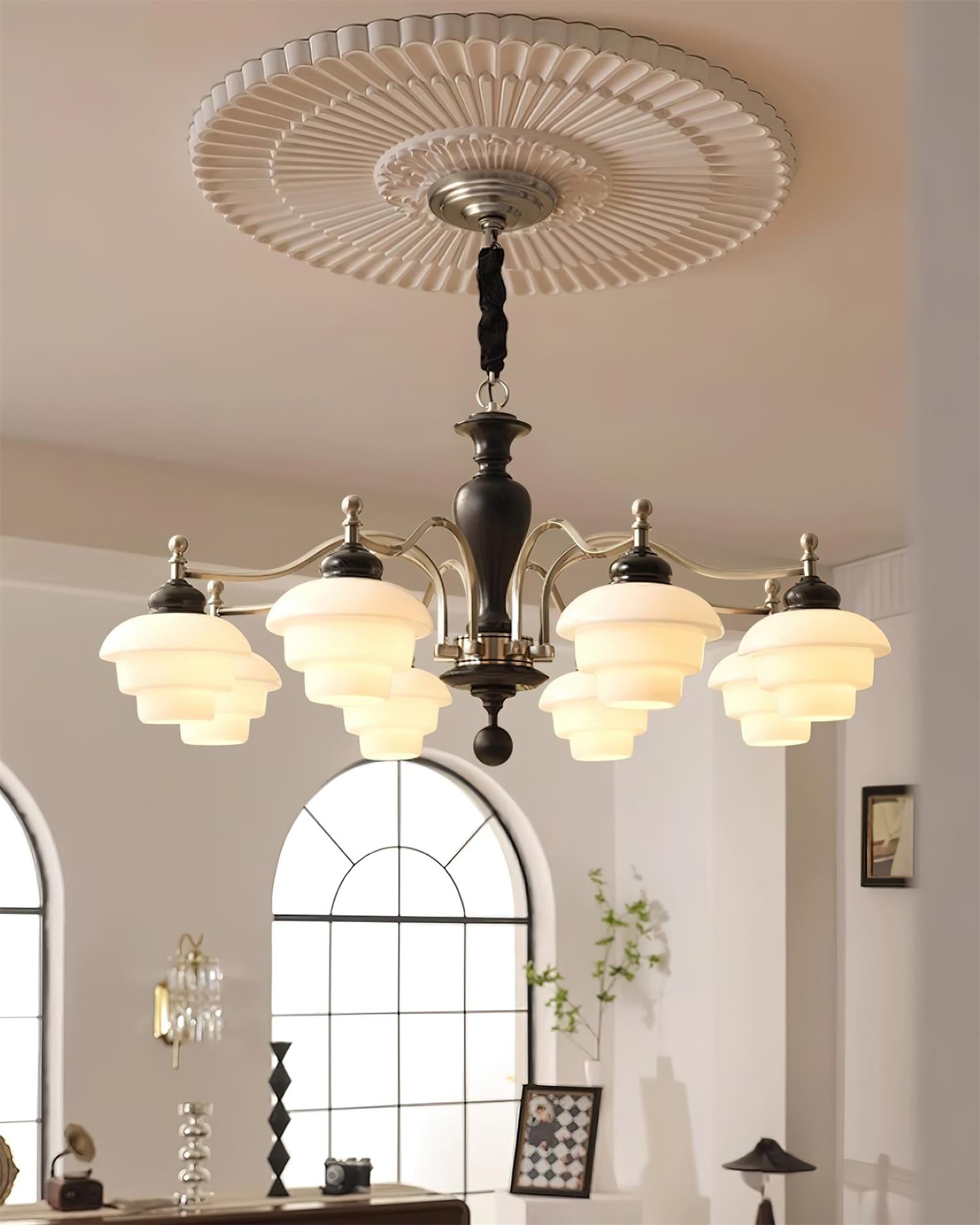 Hovian Wooden Chandelier | Fioriscas
