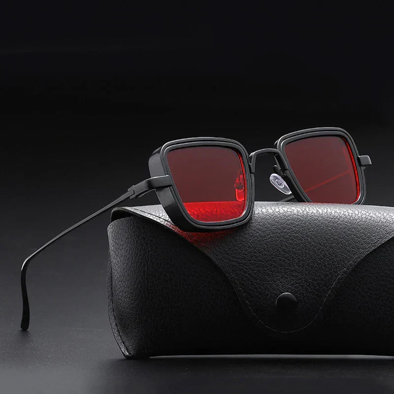 Aurex Square-Sonnenbrille mit markantem goldenem Rahmen und UV400-Augenschutz