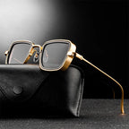 Aurex Square-Sonnenbrille mit markantem goldenem Rahmen und UV400-Augenschutz