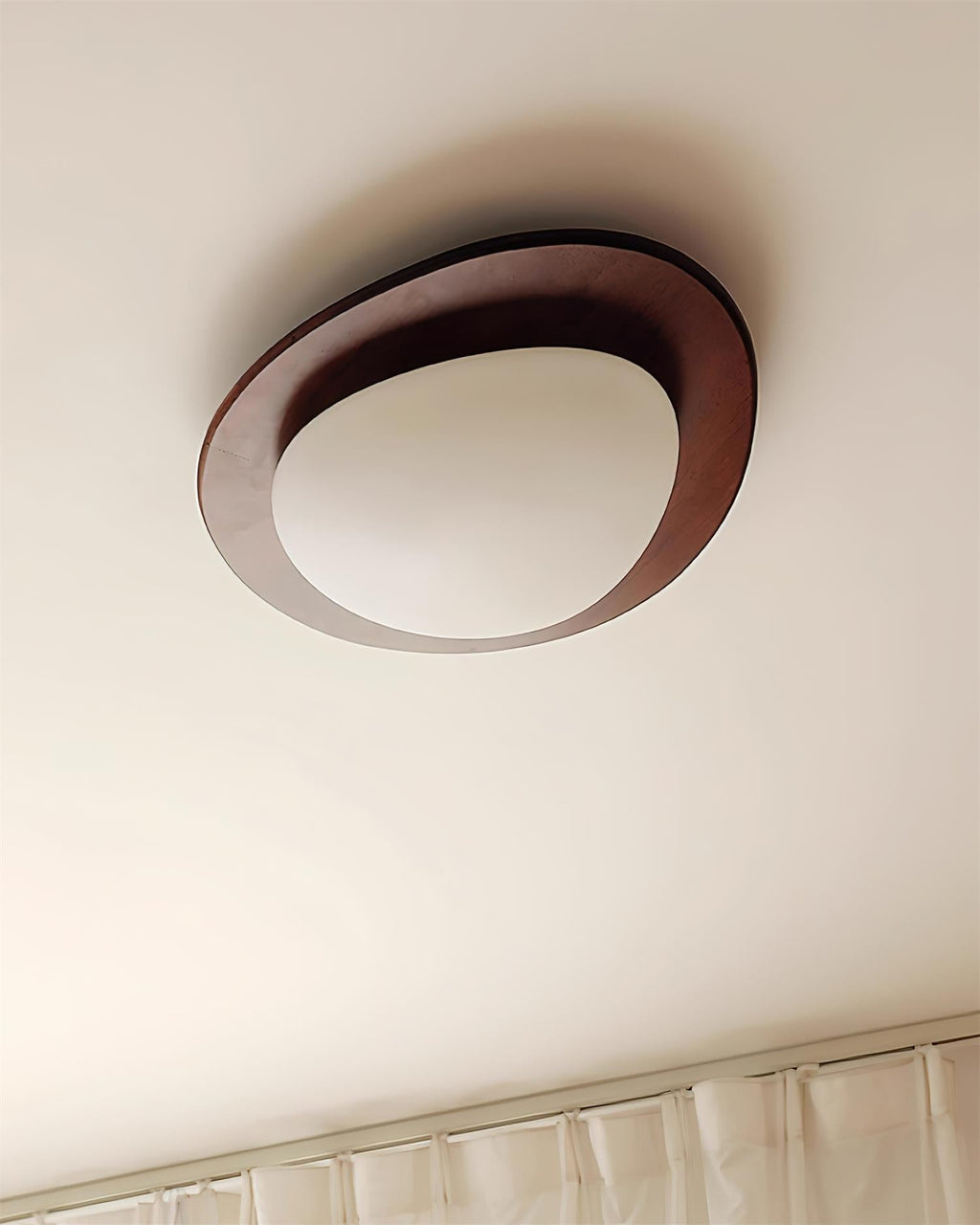 Ceiling Light Wood and Oval Shade Minimalist Natural | Fioriscas